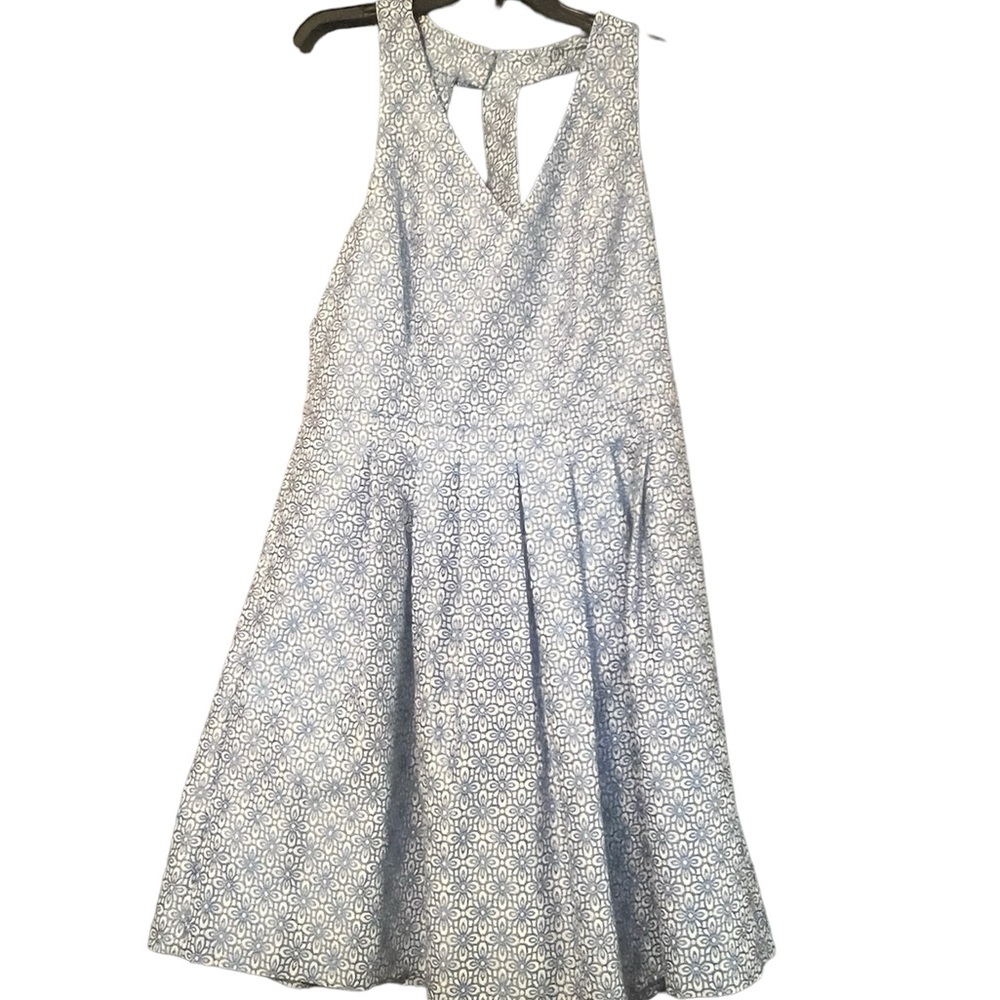 Banana Republic blue & white design. 16 Tall